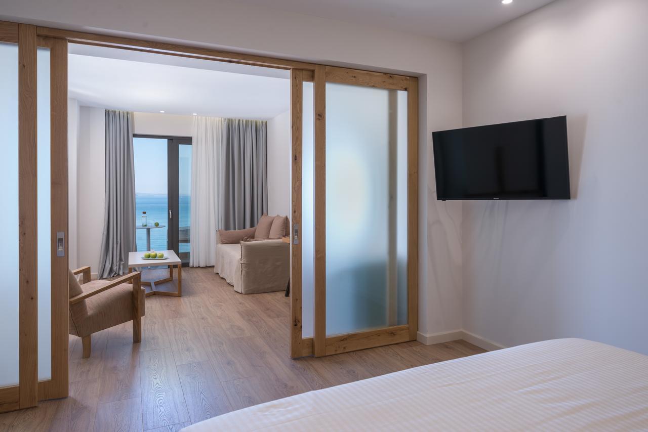 Glow Boutique Hotel & Suites Sarande Bagian luar foto
