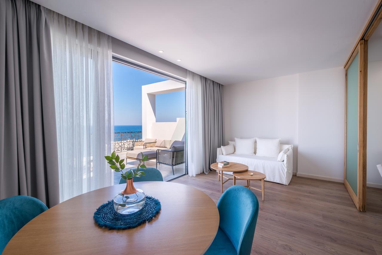 Glow Boutique Hotel & Suites Sarande Bagian luar foto